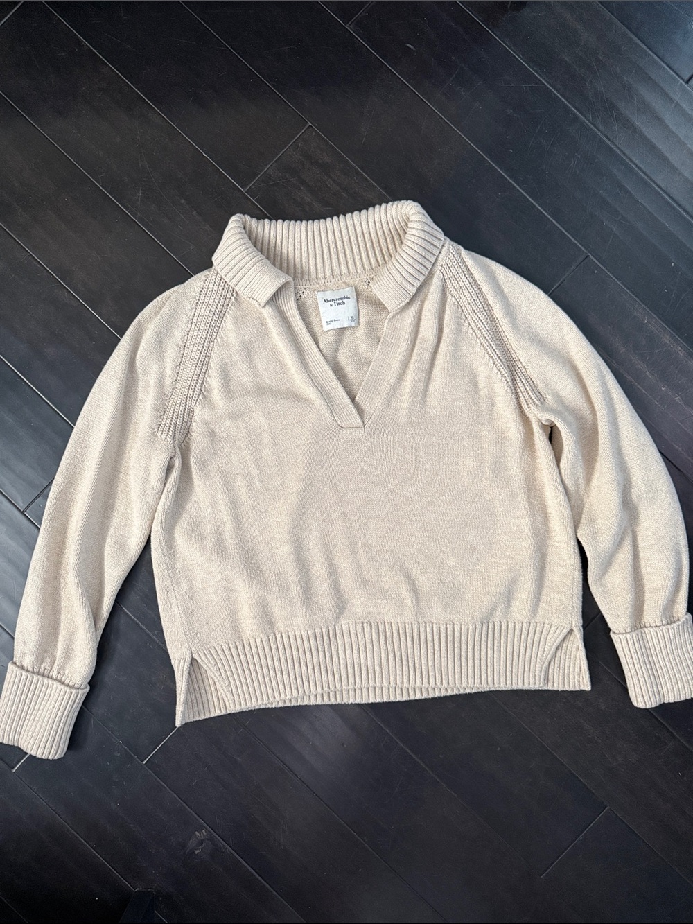 Abercrombie & Fitch Beige Fold-Over Collar V-Neck Sweater